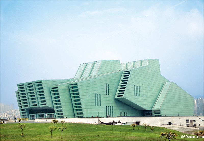 1647936651192825D8DE.jpg 18.(重点)重庆大剧院.jpg